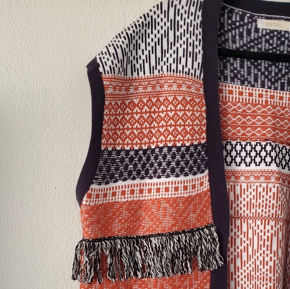 entro Boho Fringe Binge Oversized Vest. - Picture 6 of 10